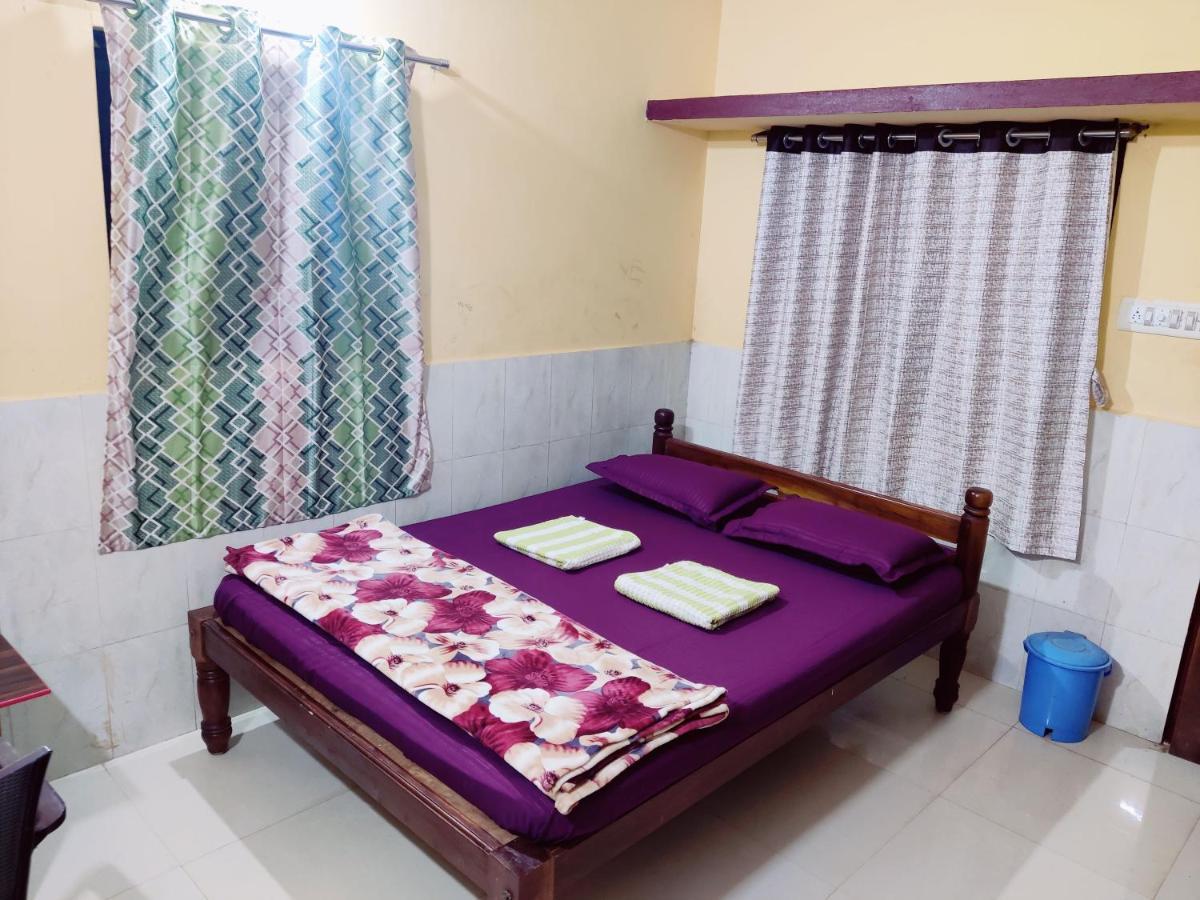 Surya Guest House Gokarna (Karnataka) Exterior foto